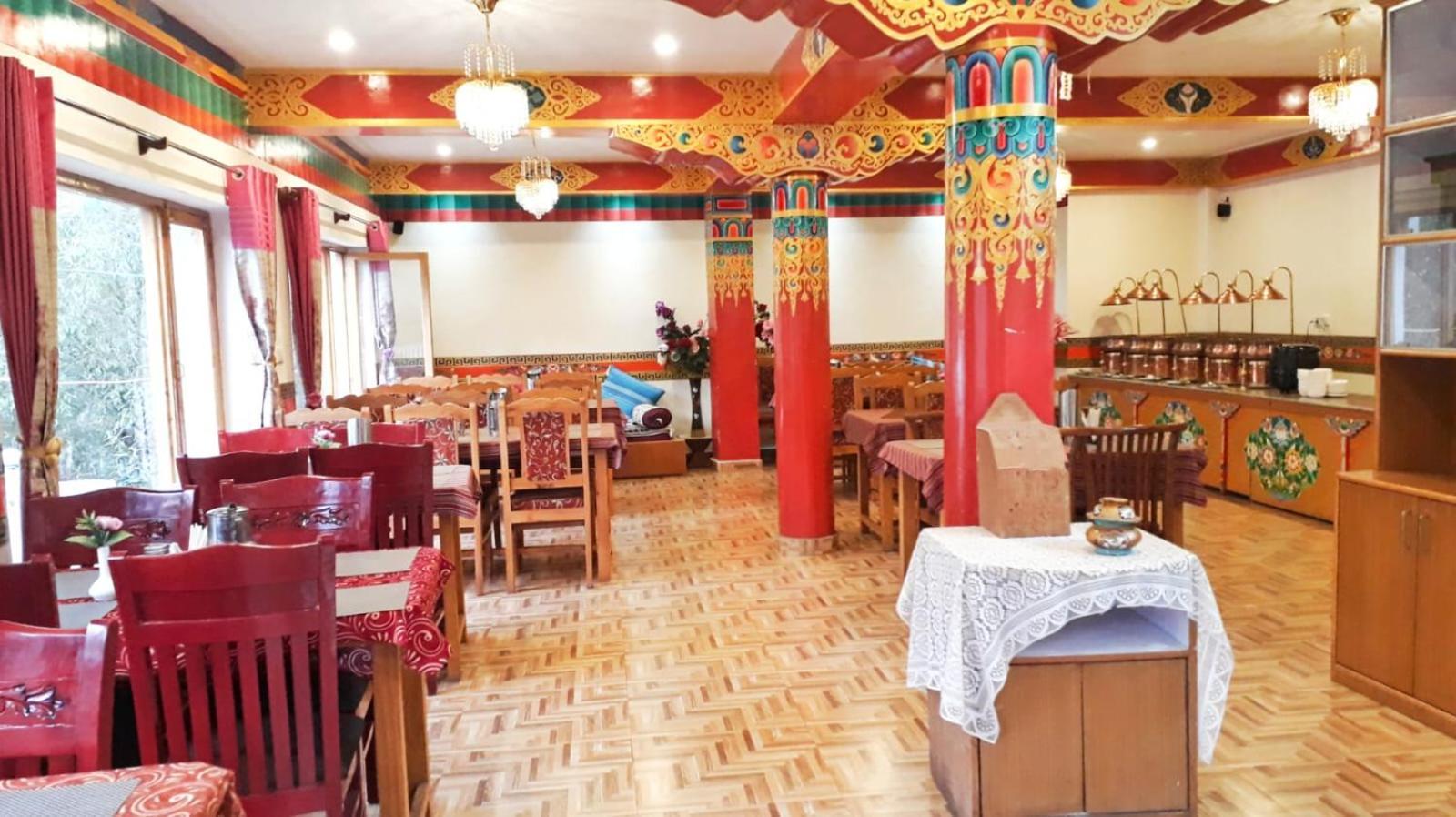 Kidar Hotell Leh Exteriör bild