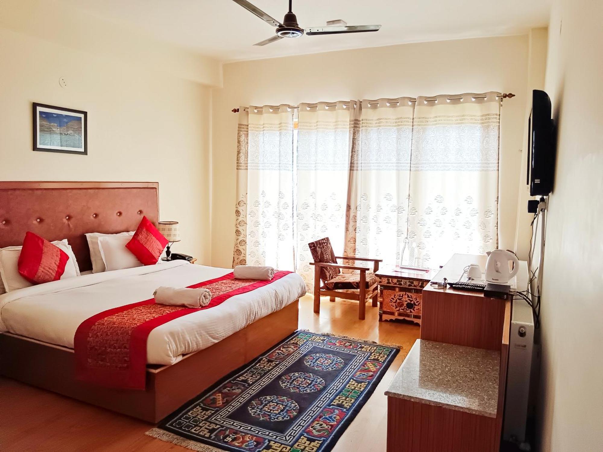 Kidar Hotell Leh Exteriör bild