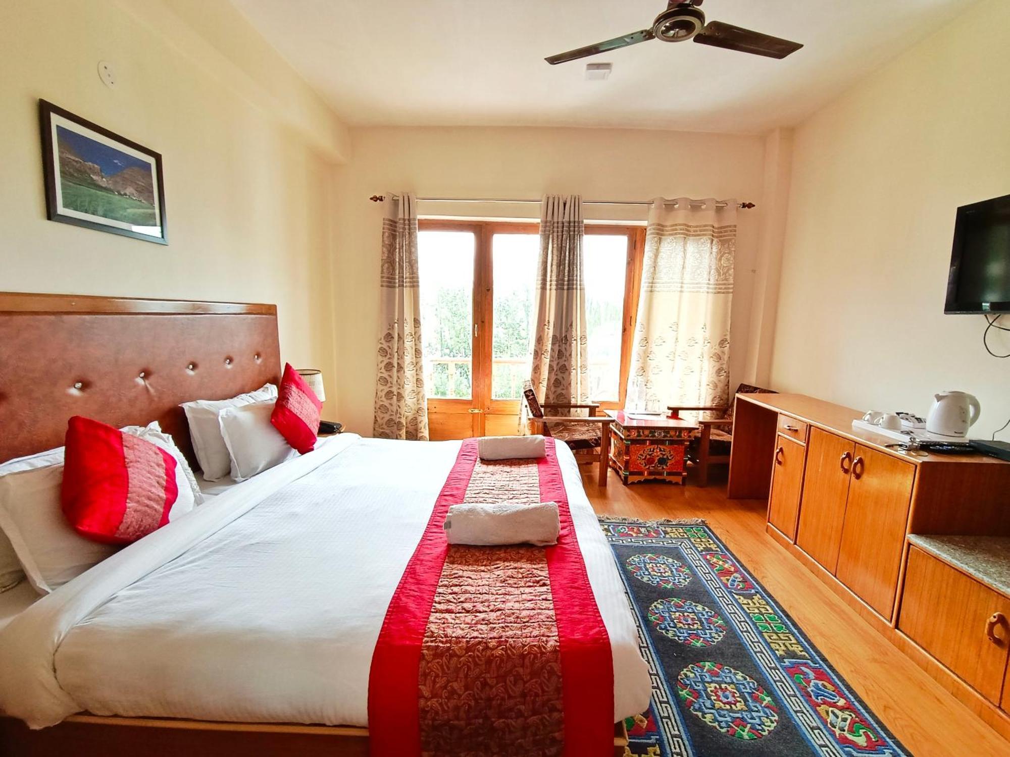 Kidar Hotell Leh Exteriör bild