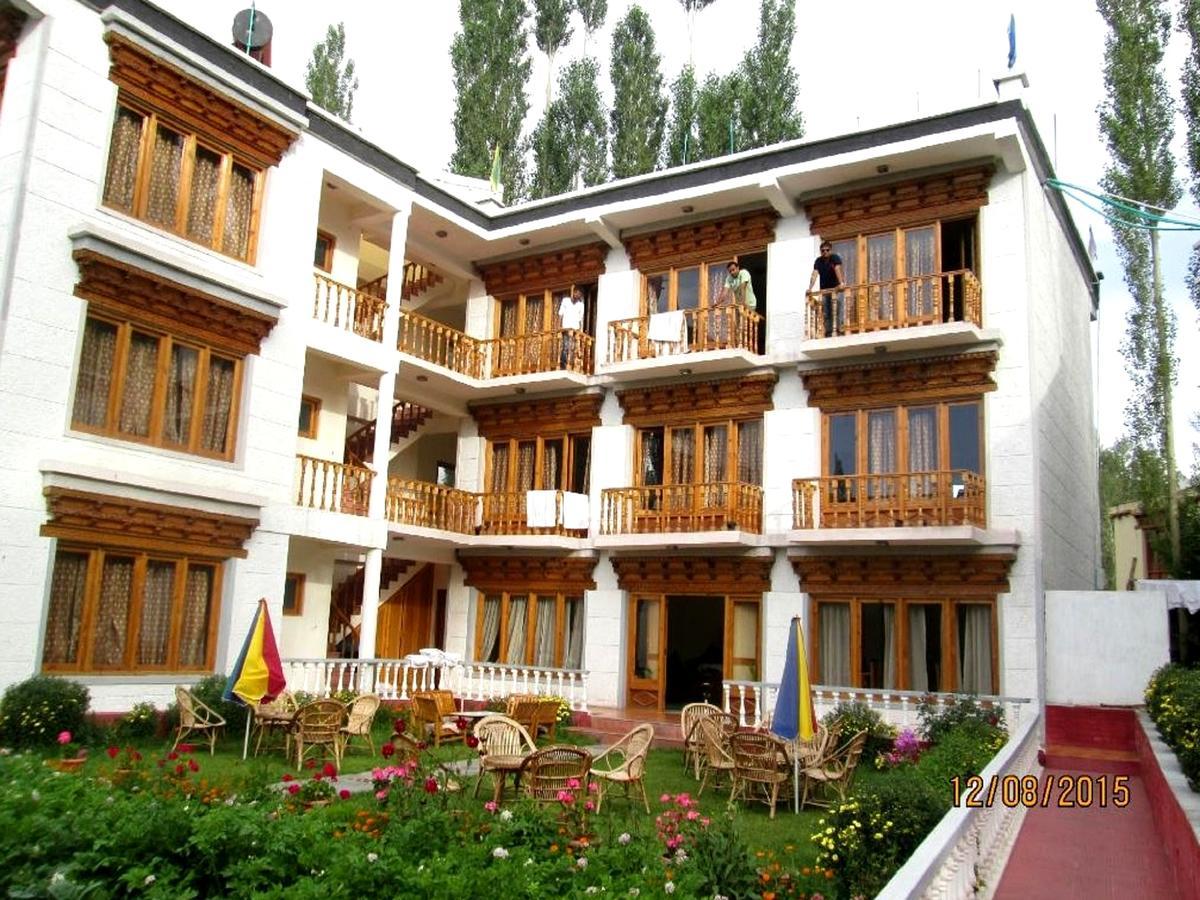 Kidar Hotell Leh Exteriör bild