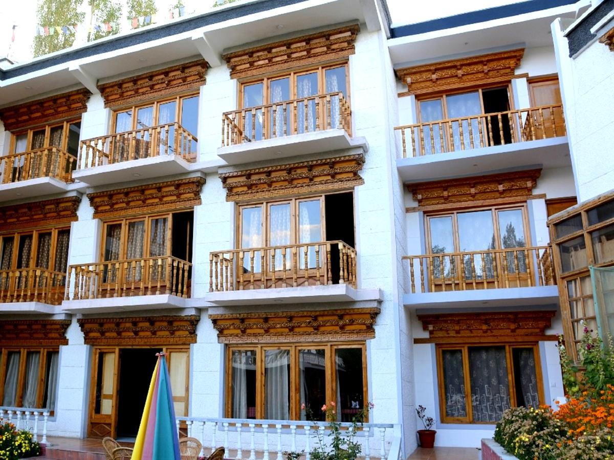 Kidar Hotell Leh Exteriör bild