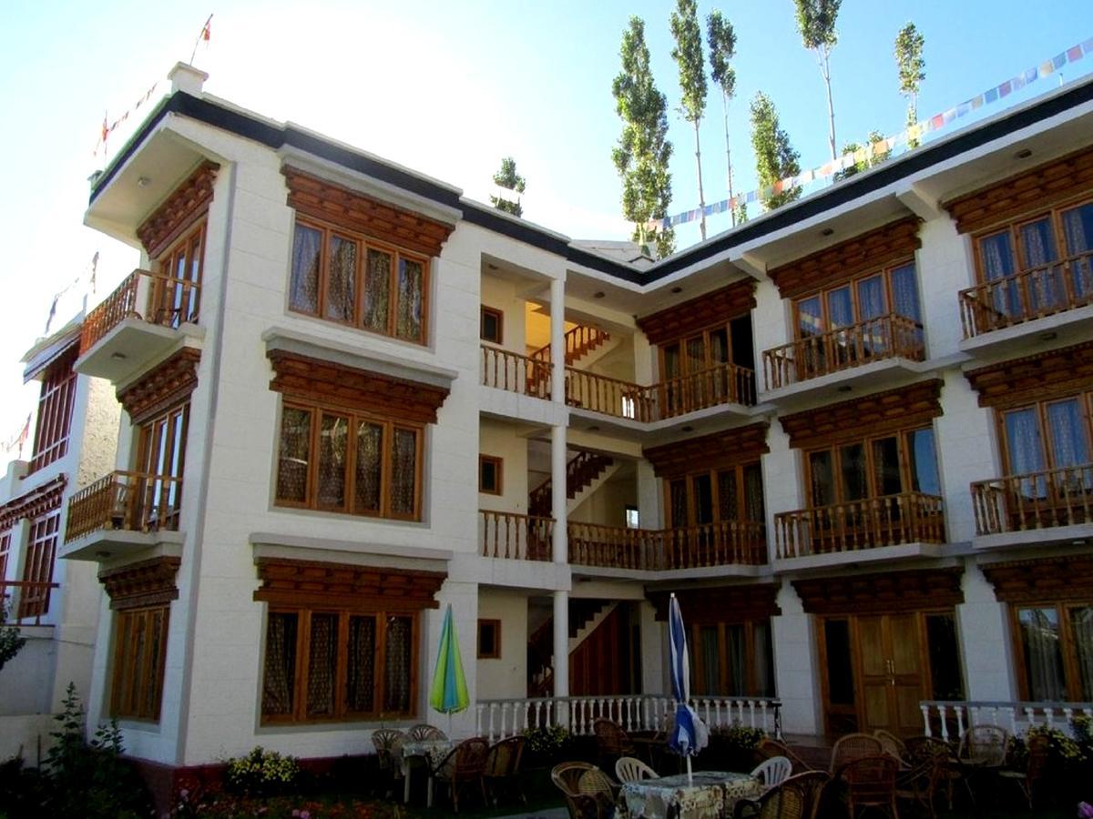 Kidar Hotell Leh Exteriör bild