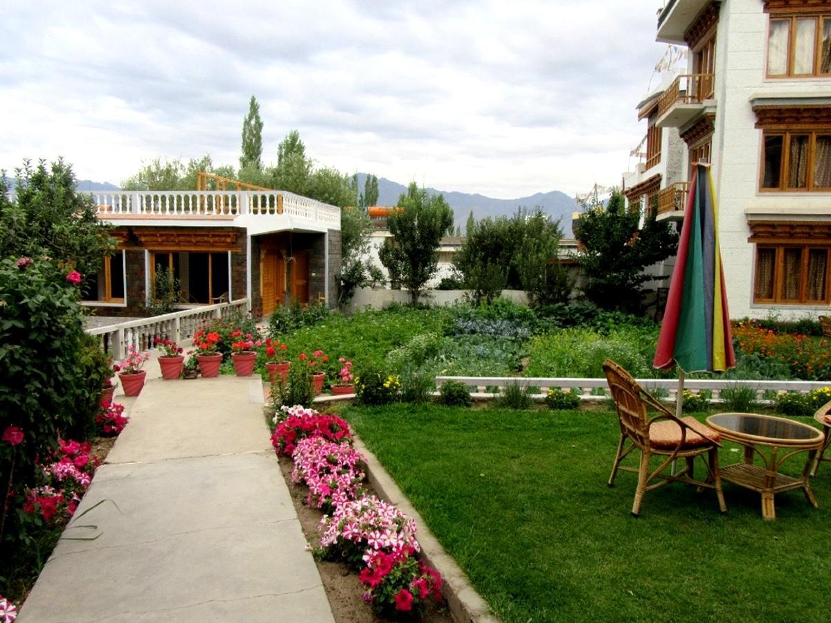 Kidar Hotell Leh Exteriör bild